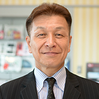 代表取締役